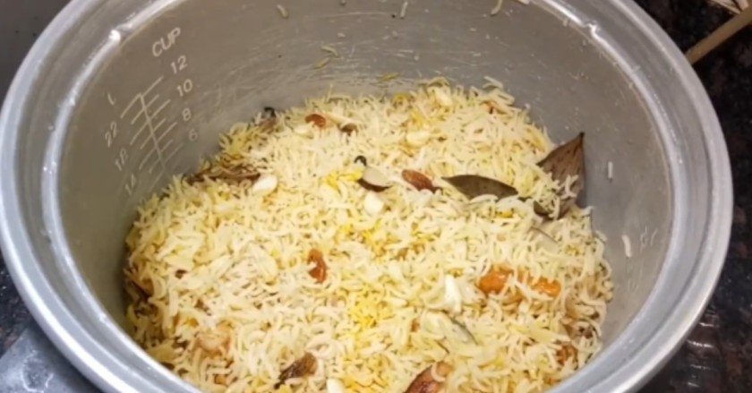 Kashmiri meetha pulao recipe