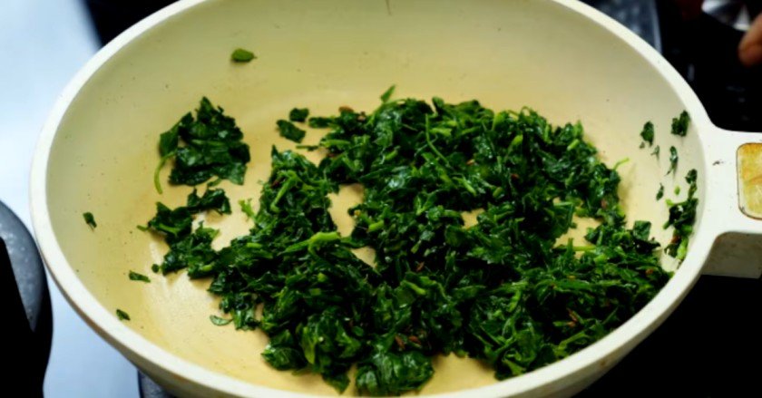 Methi Paratha Recipe