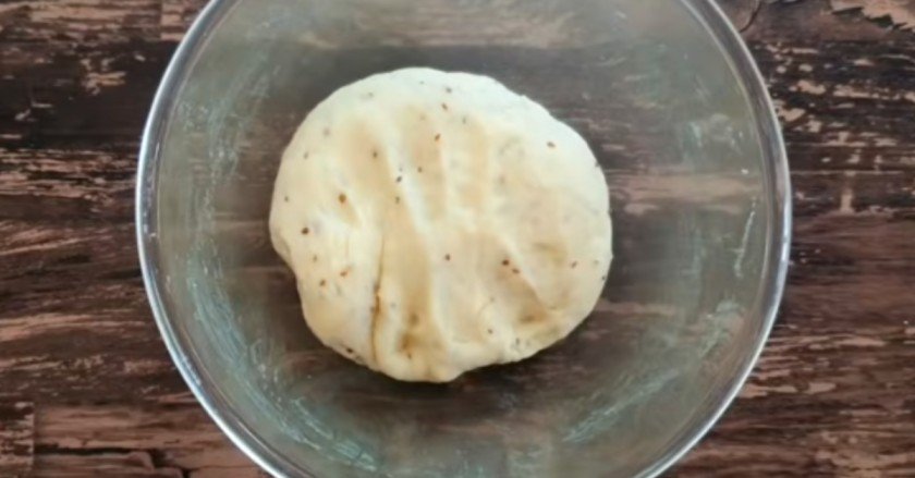 Aloo Paneer Samosa Recipe
