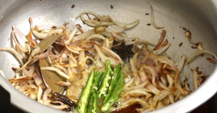 mushroom matar pulao recipe