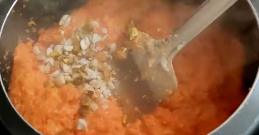 cooker me gajar ka halwa kaise banaye
