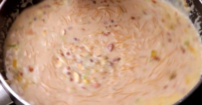 how to make seviyan kheer at home